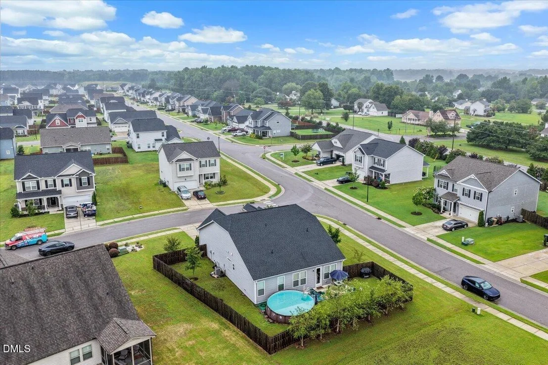 Photo of 244 Skyway Drive