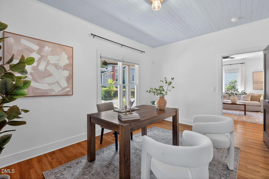Photo of 303 Lyric Street