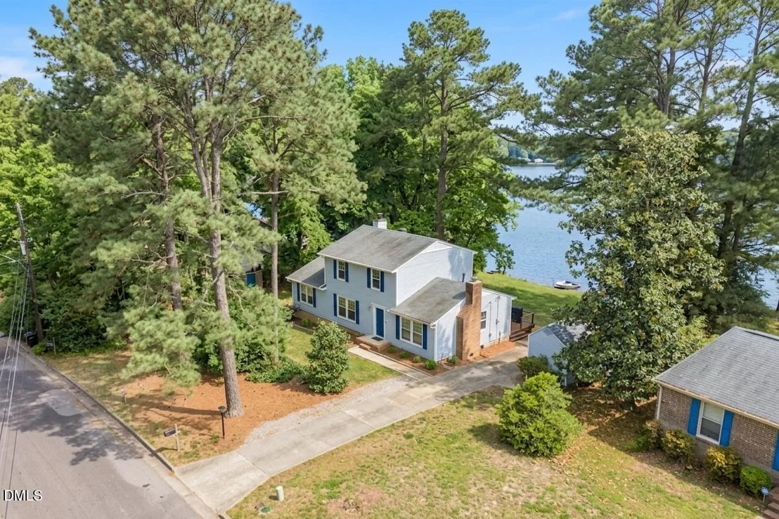 Photo of 5408 Newhall Road