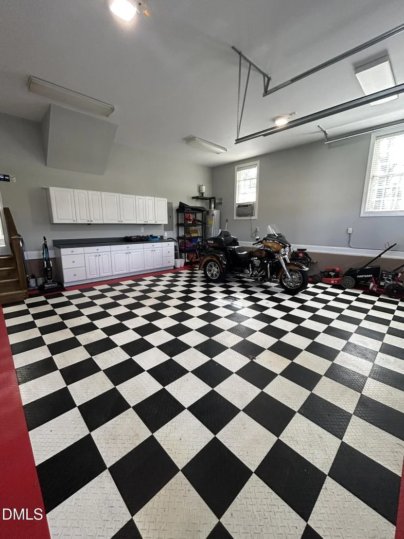Photo of 5 Leathers Court