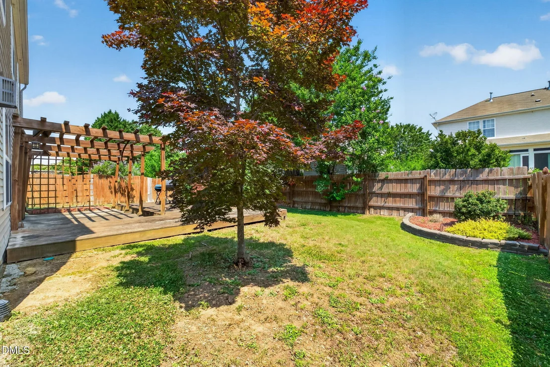 Photo of 1012 Breeze Lane