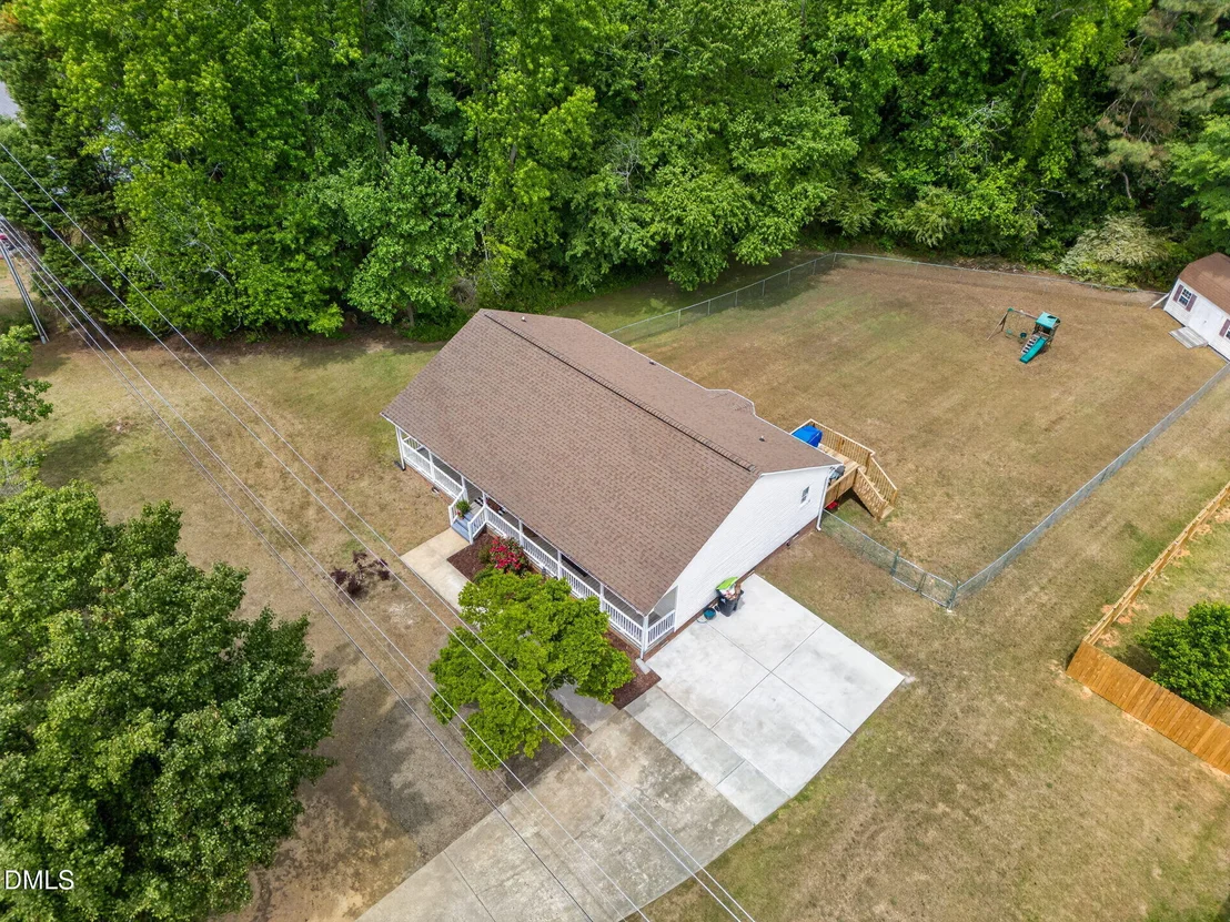 Photo of 50 Sanders Road