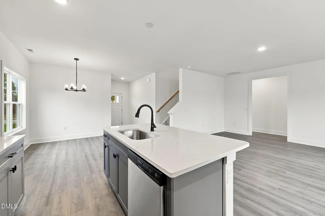 Photo of 131 Grinnell Loop