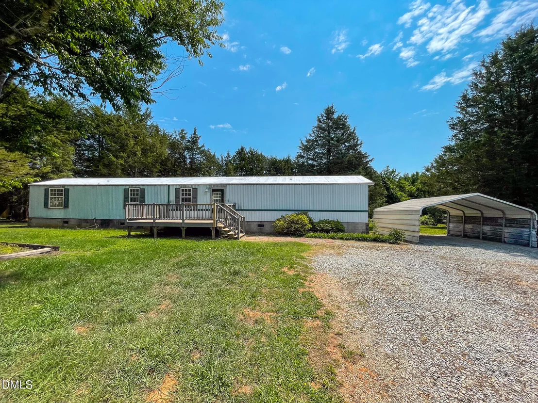 Photo of 32 Everett Avenue
