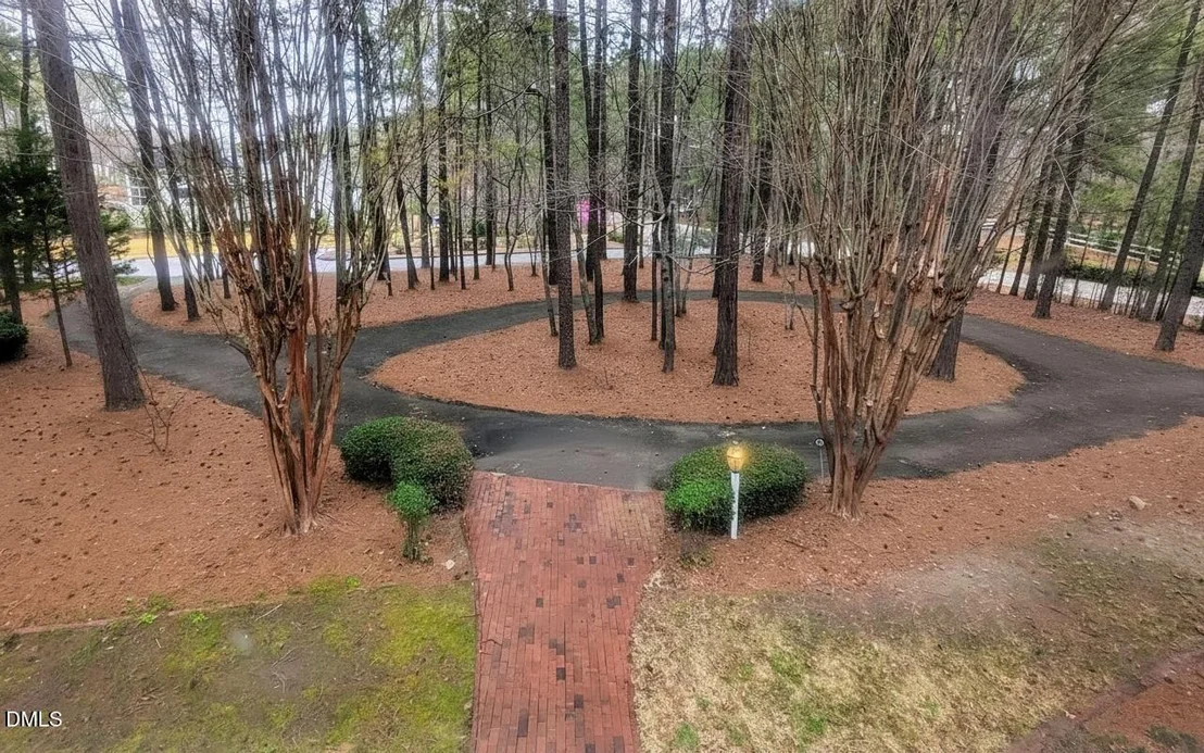 Photo of 4901 Stoneridge Drive