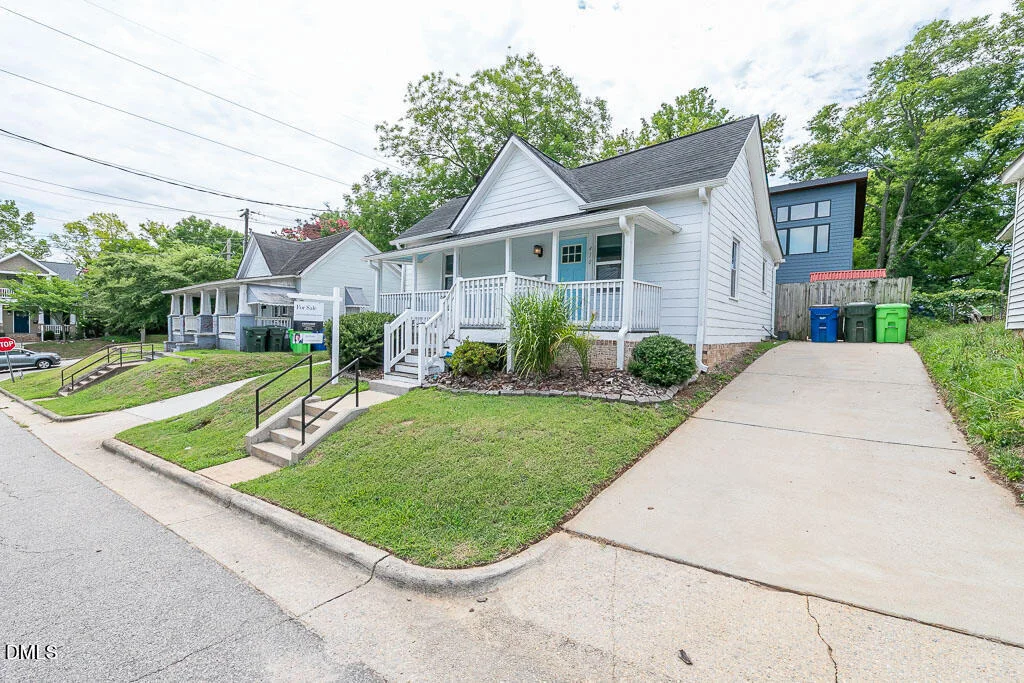 Photo of 410 Bledsoe Avenue