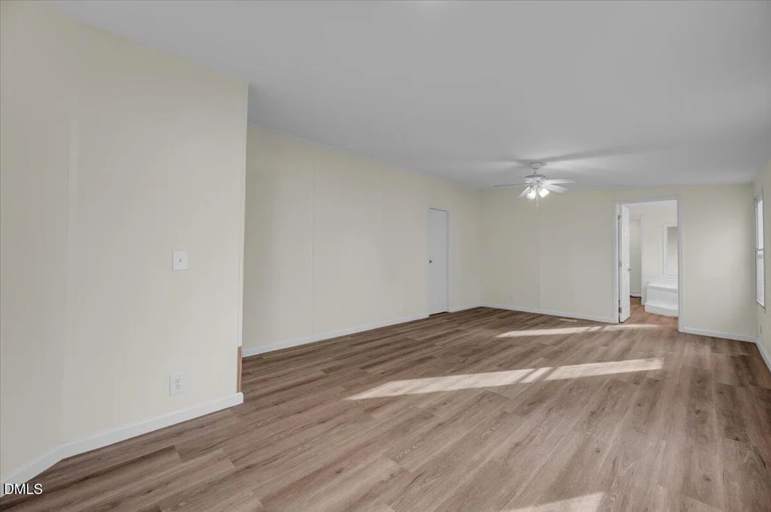 Photo of 230 Dustin Lane