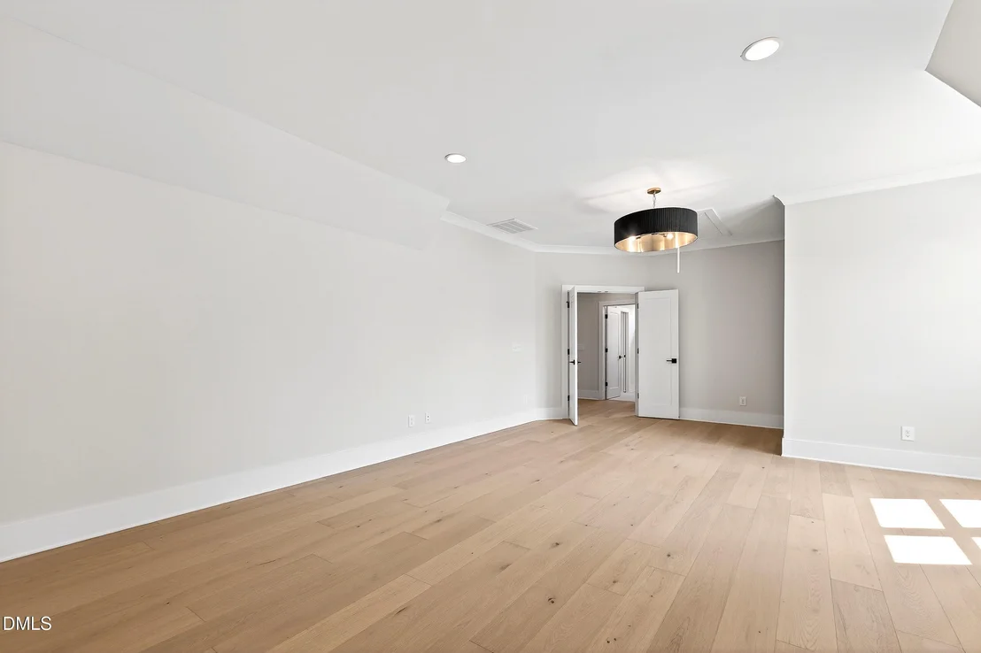 Photo of 688 Lynch Road