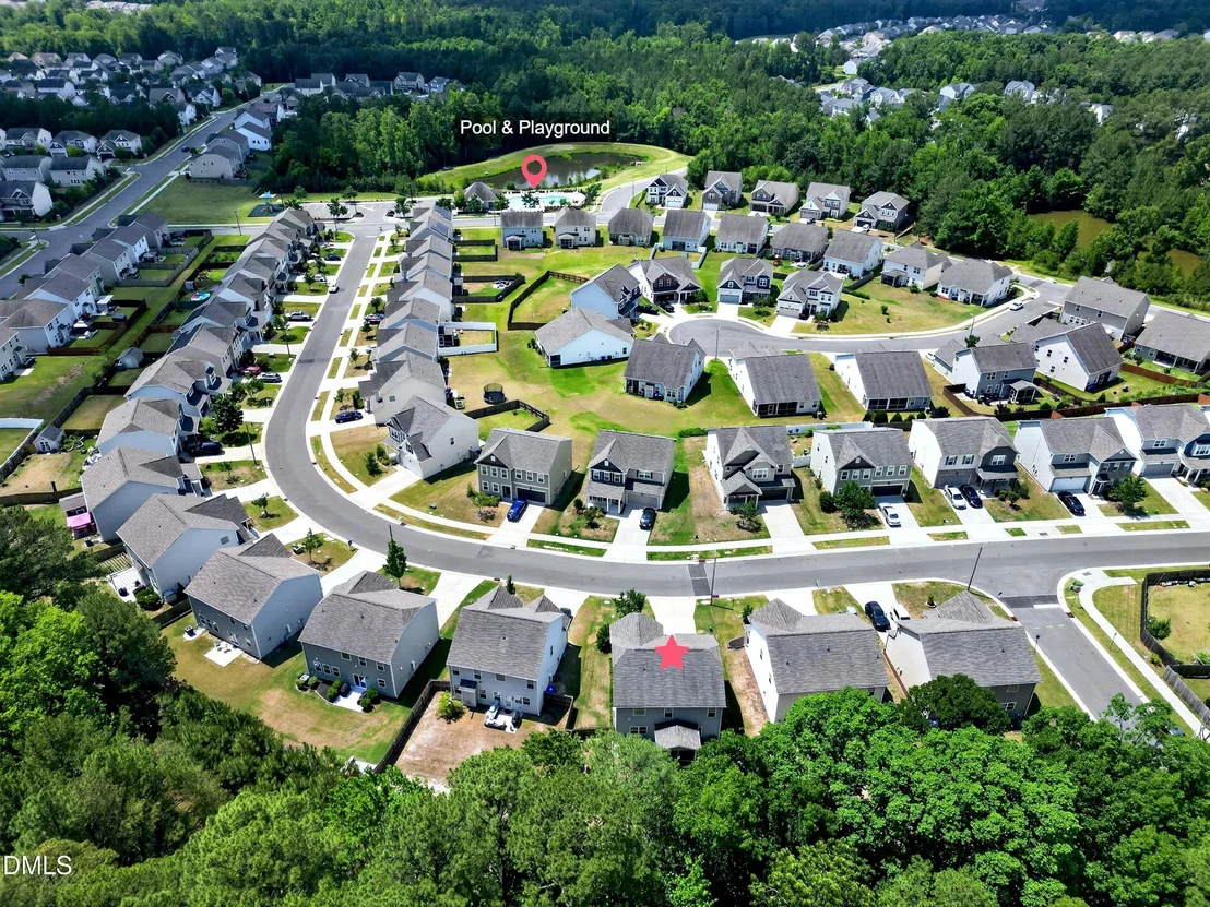 Photo of 634 Starry Sky Drive