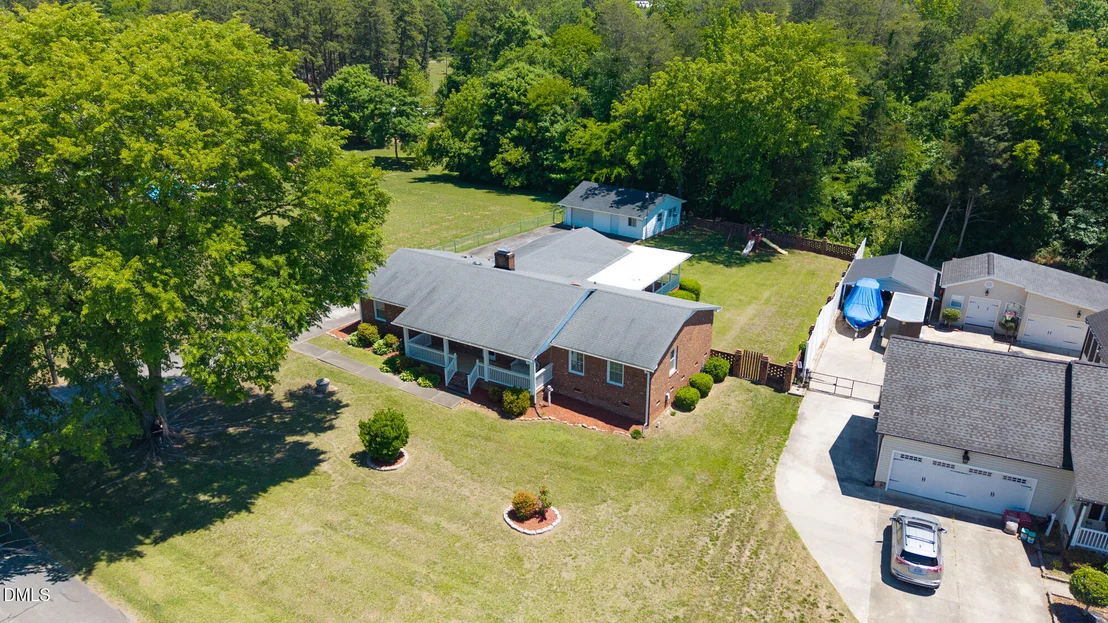 Photo of 1244 Lawndale Drive