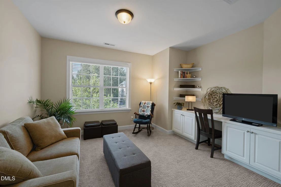 Photo of 1004 Mocker Nut Lane