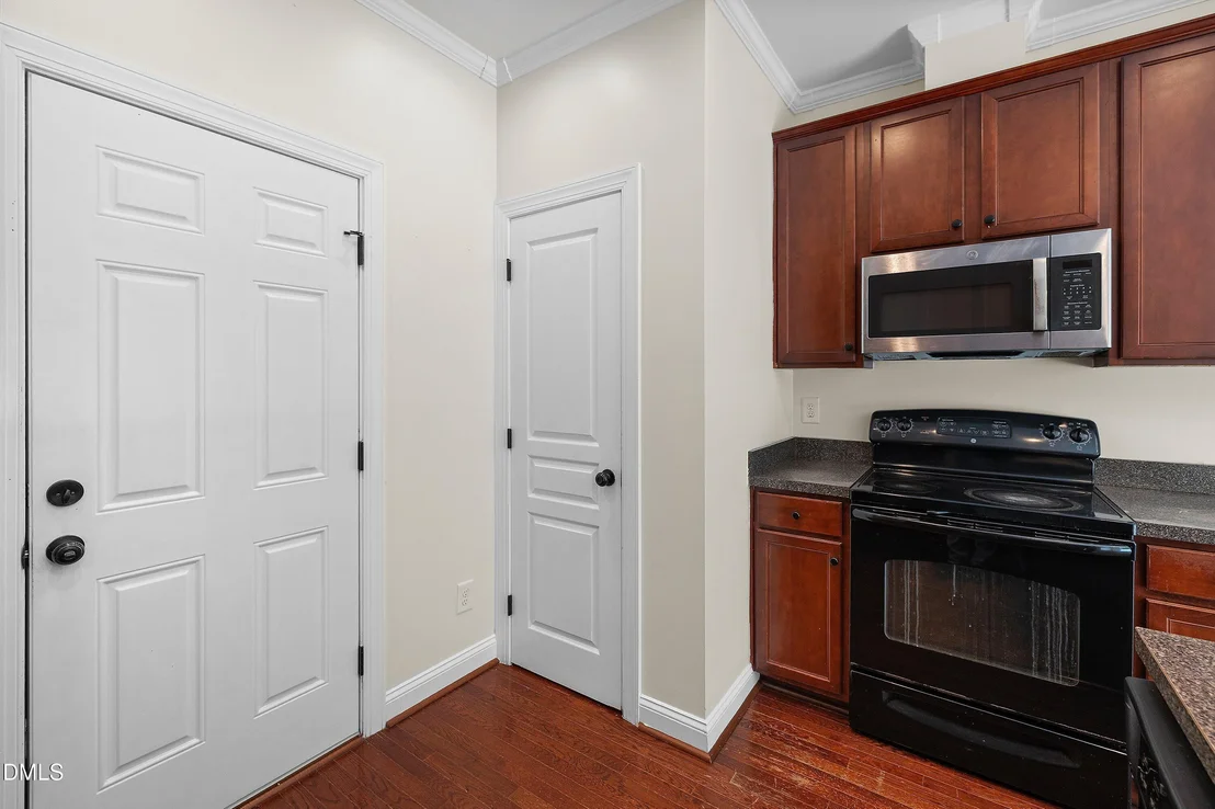 Photo of 4615 Lemongrass Lane
