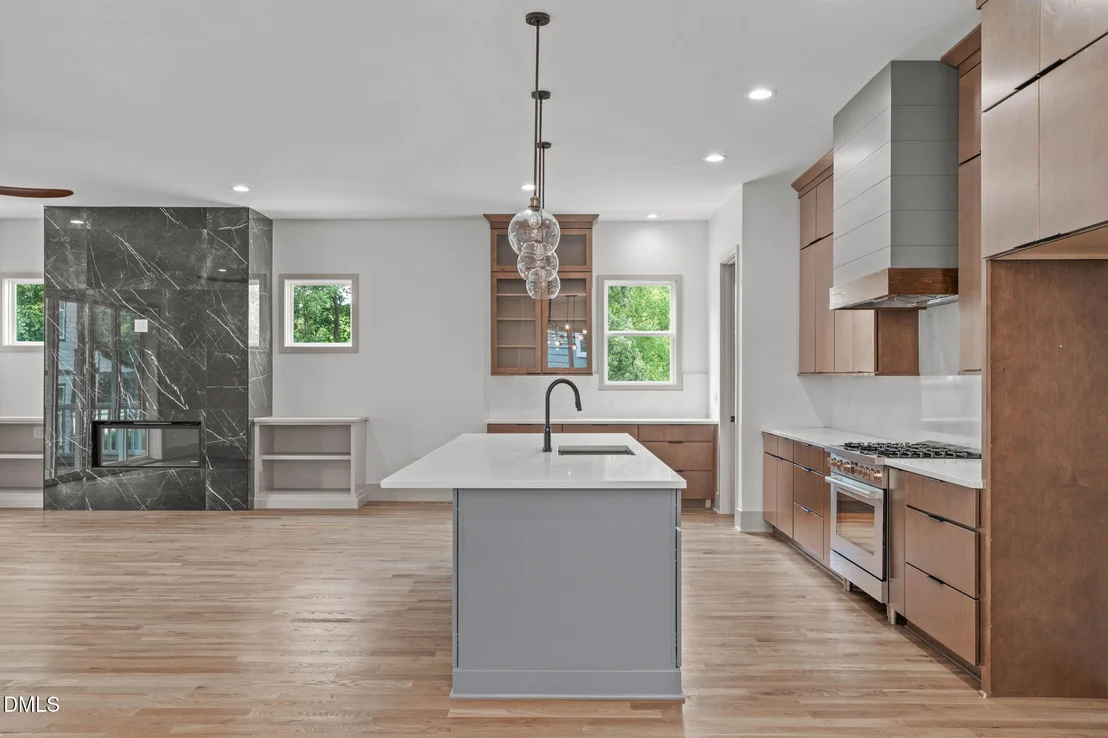 Photo of 1005 Addison Place