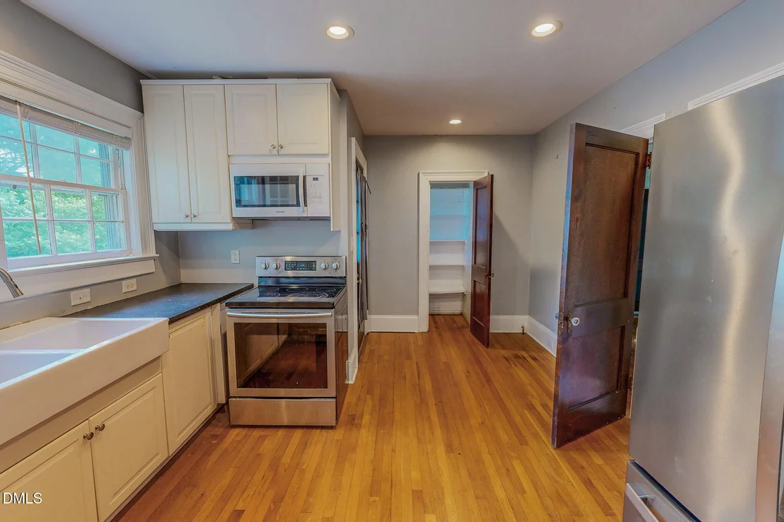 Photo of 208 Forestwood Drive