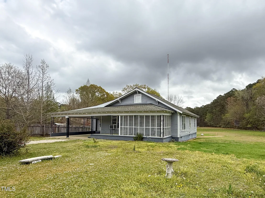 Photo of 1324 Buffalo Road