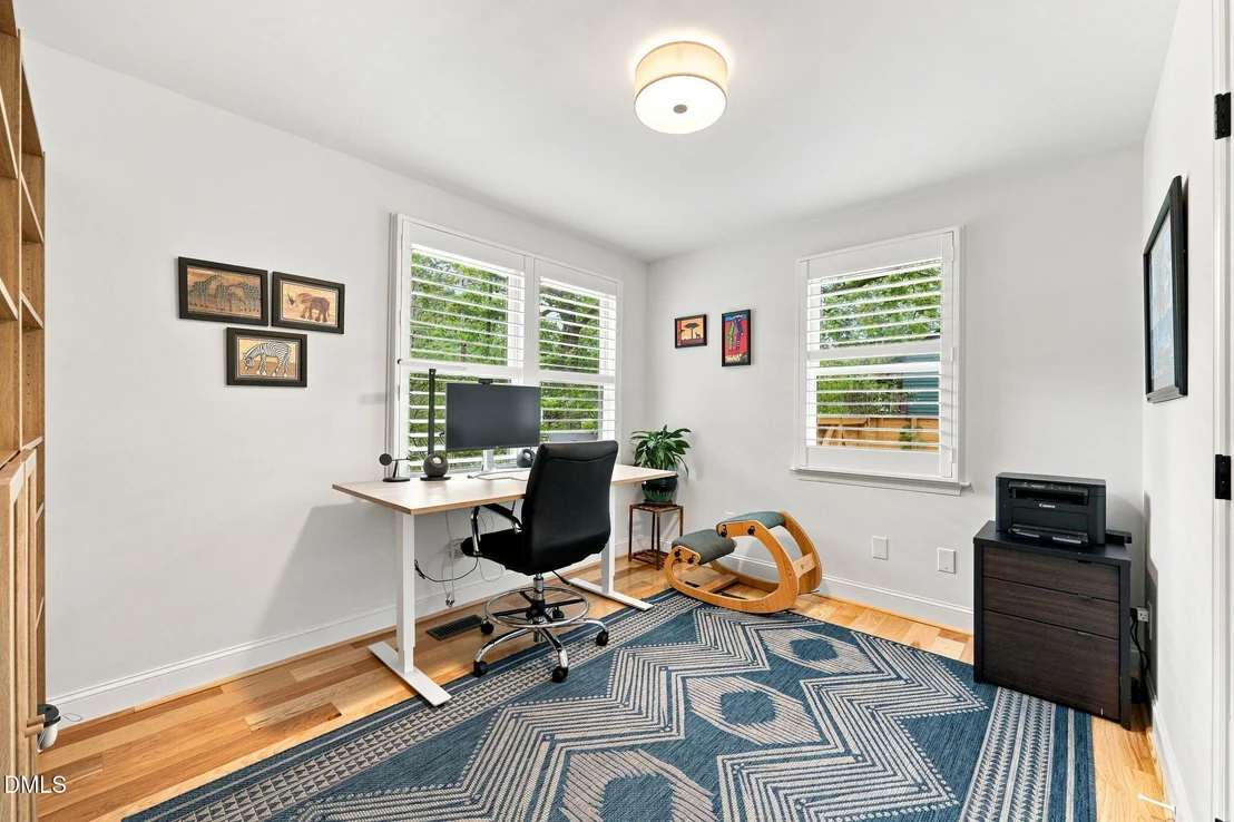 Photo of 403 Oak Avenue