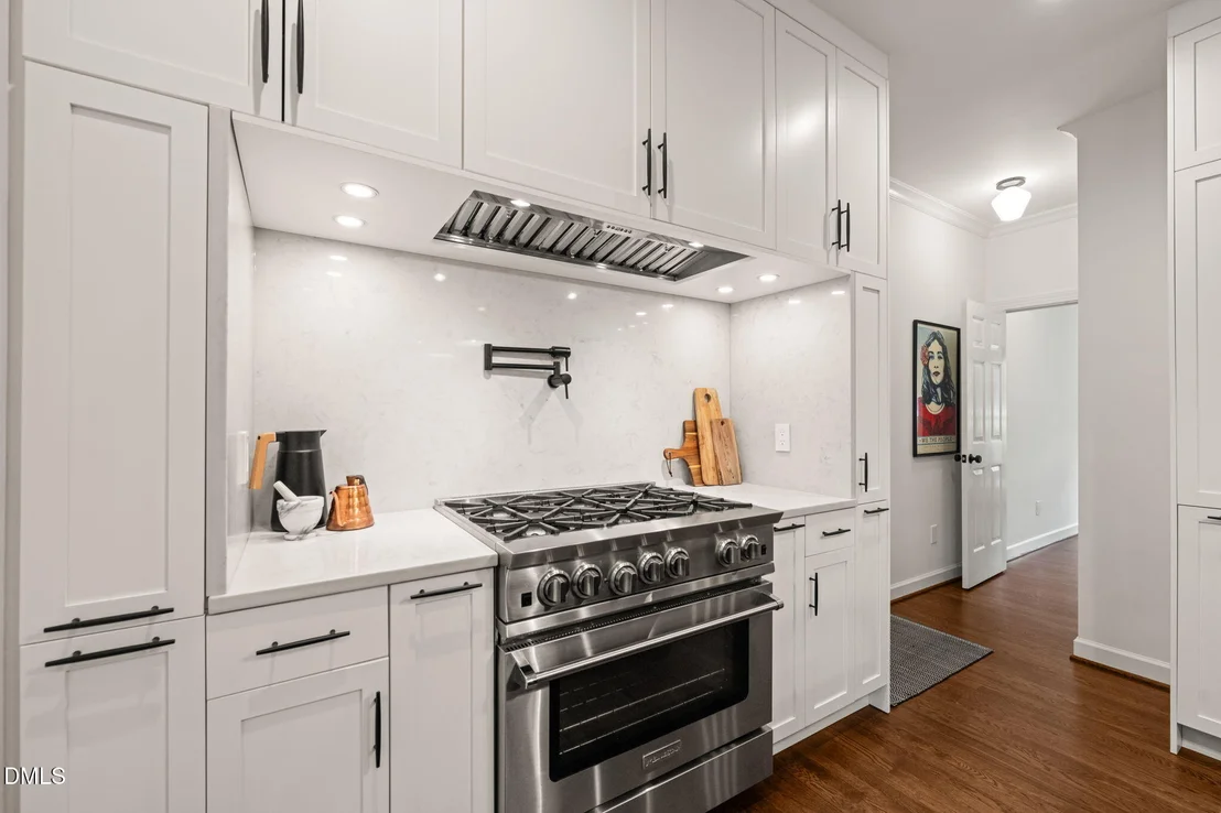 Photo of 102 Ormsby Court