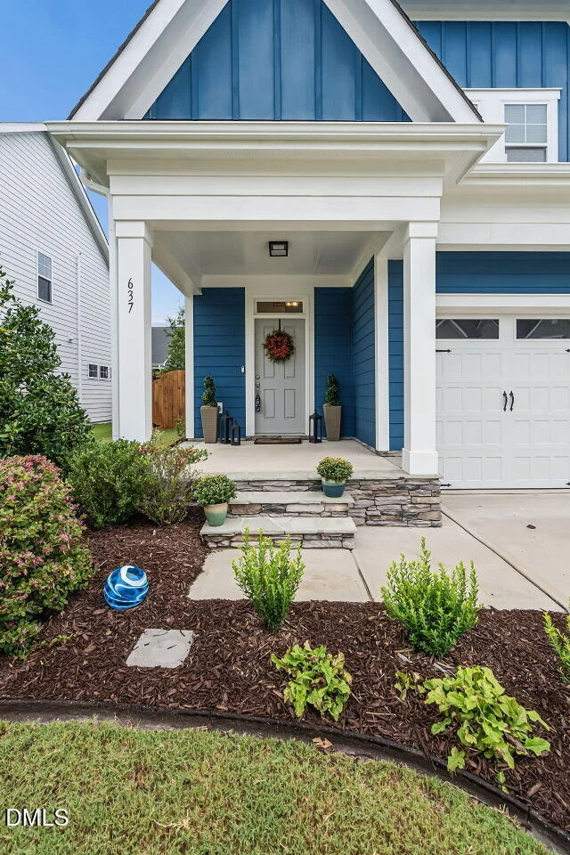 Photo of 637 Future Islands Way