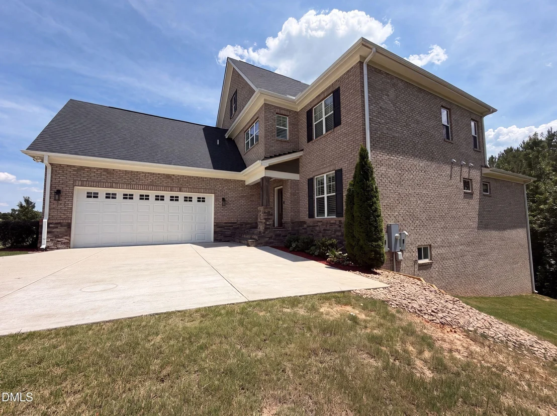 Photo of 205 Avocet Lane
