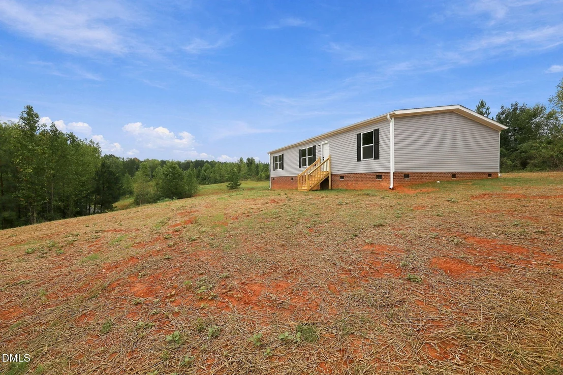 Photo of 8019 Cornwall Road