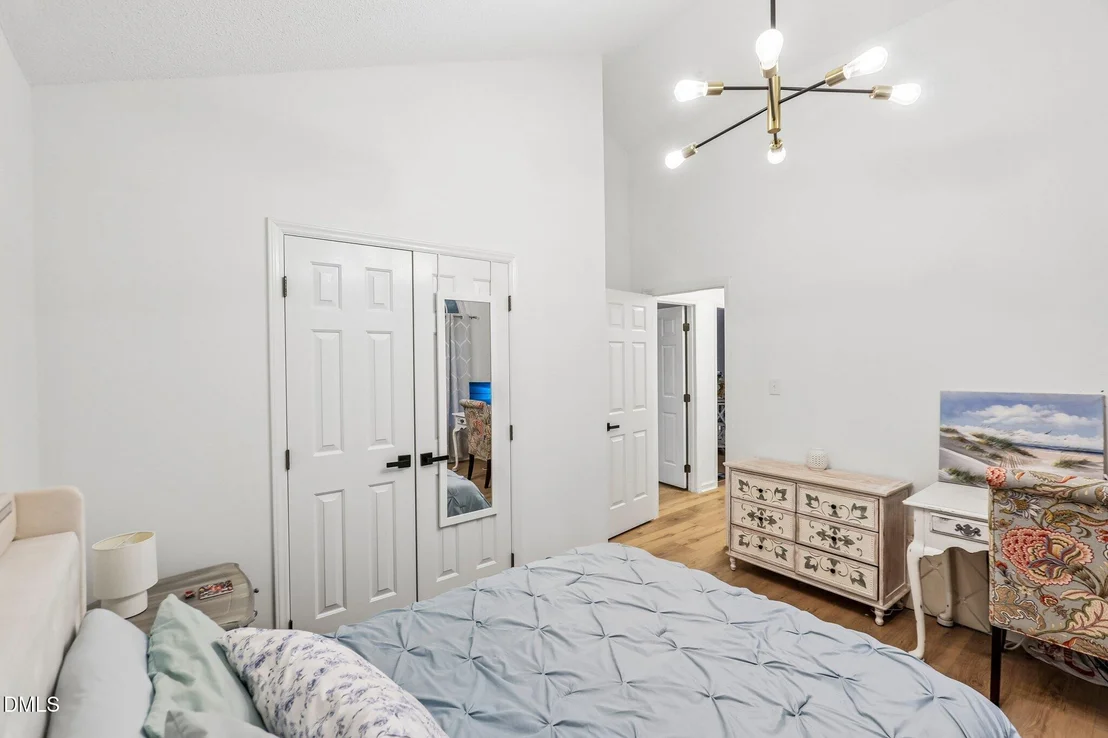 Photo of 8832 Reigate Lane
