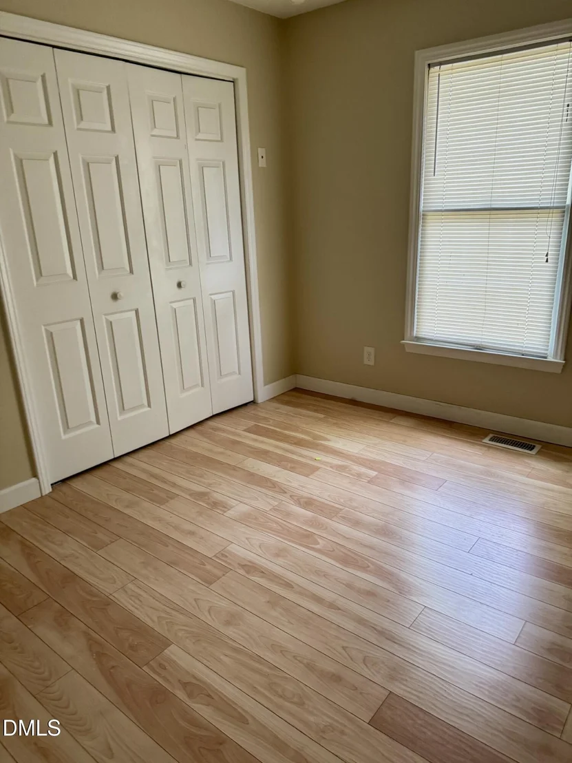 Photo of 811 Sanderson Drive