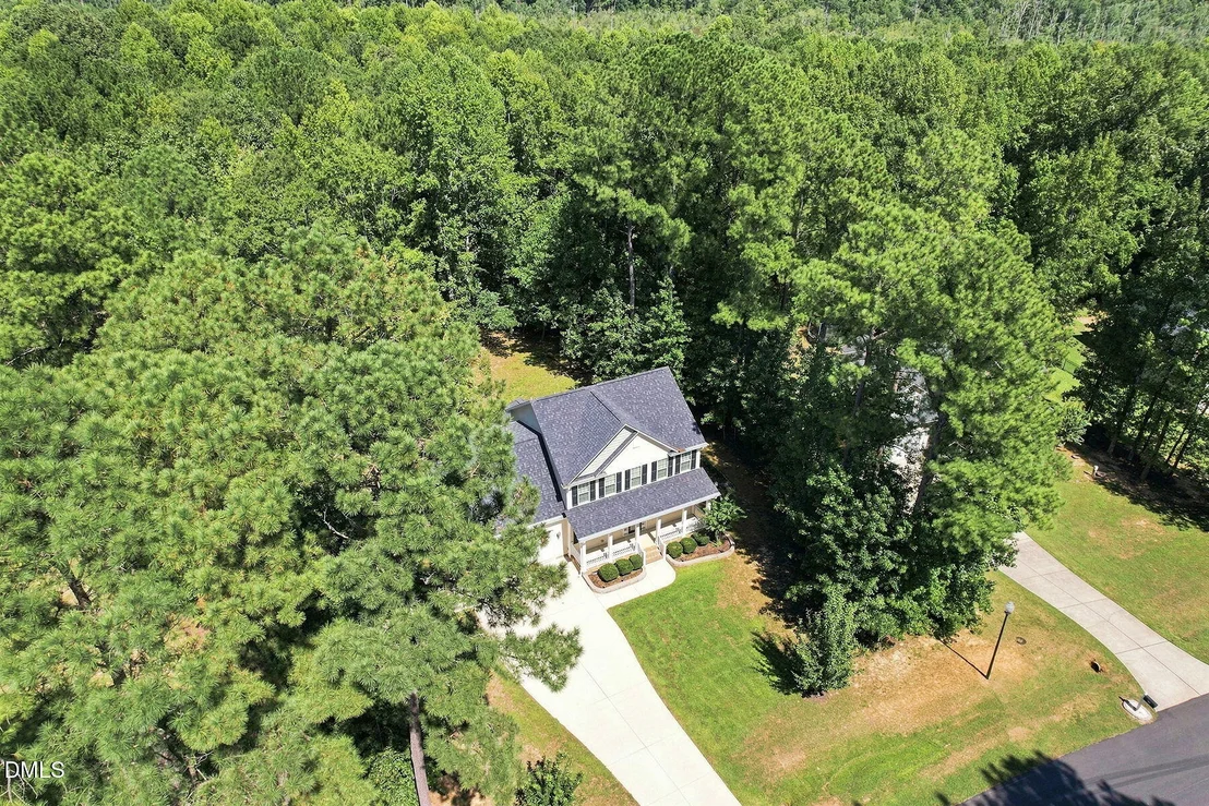 Photo of 243 Barrette Lane