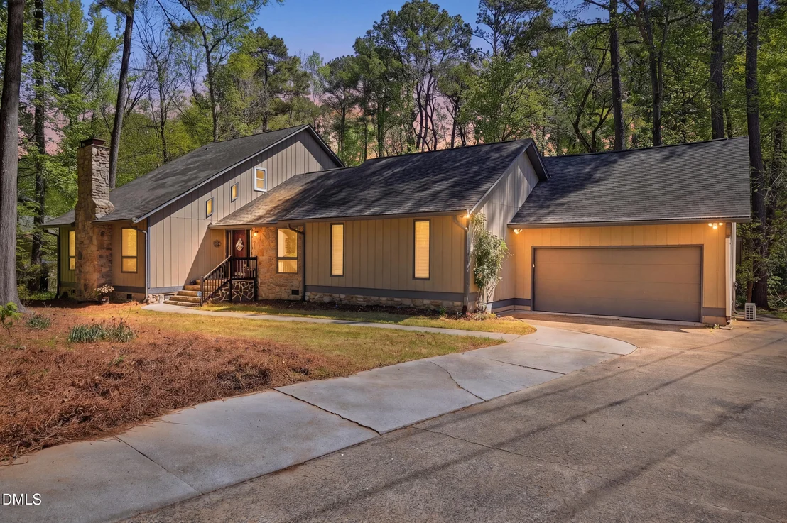 Photo of 4002 Westfield Drive
