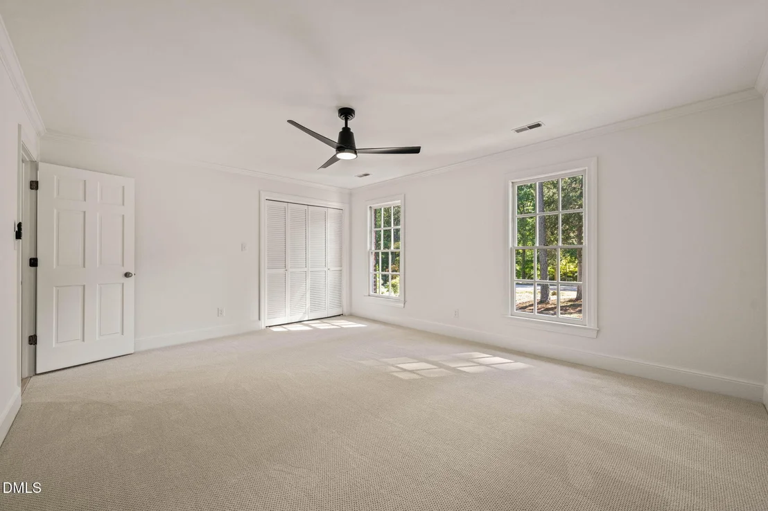 Photo of 2404 Beechview Court