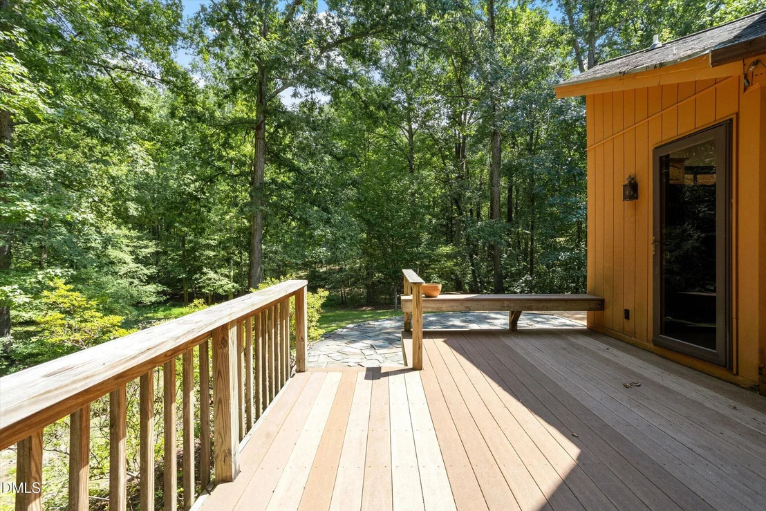 Photo of 1040 Rolling Knoll Road