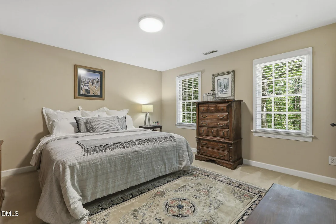 Photo of 429 Grosvenor Drive