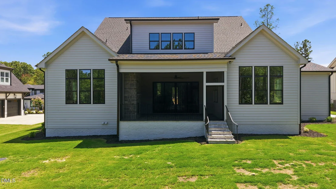 Photo of 35 Chestnut Oak Drive