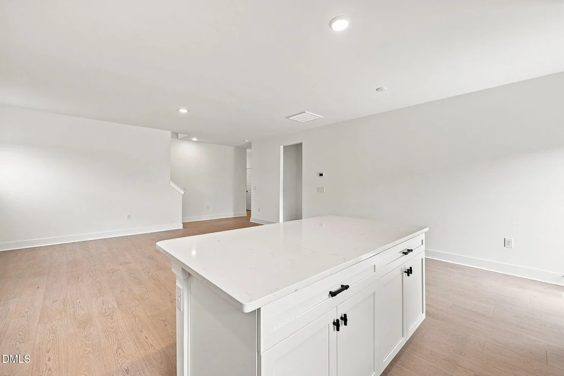 Photo of 143 Grinnell Loop