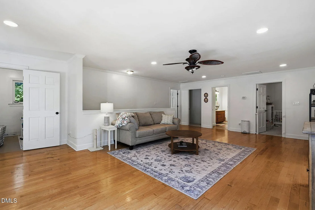 Photo of 415 River Bluff Drive N