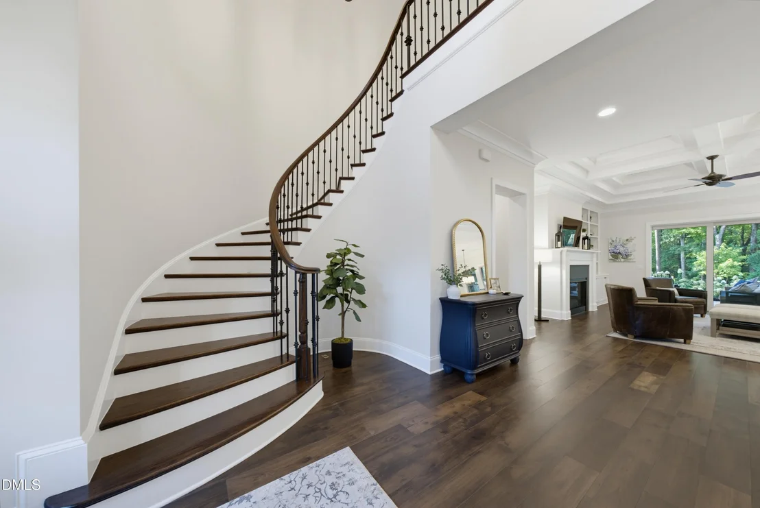 Photo of 7521 Summit Pine Way