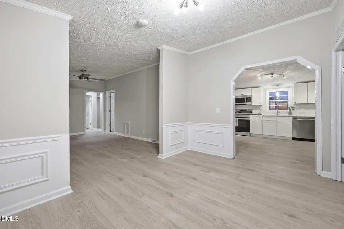 Photo of 10100 Green Path Road