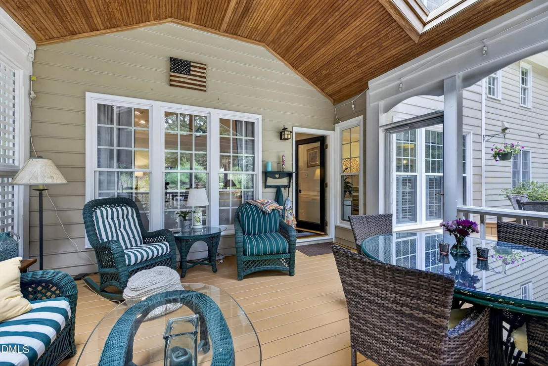 Photo of 306 Kettlebridge Drive