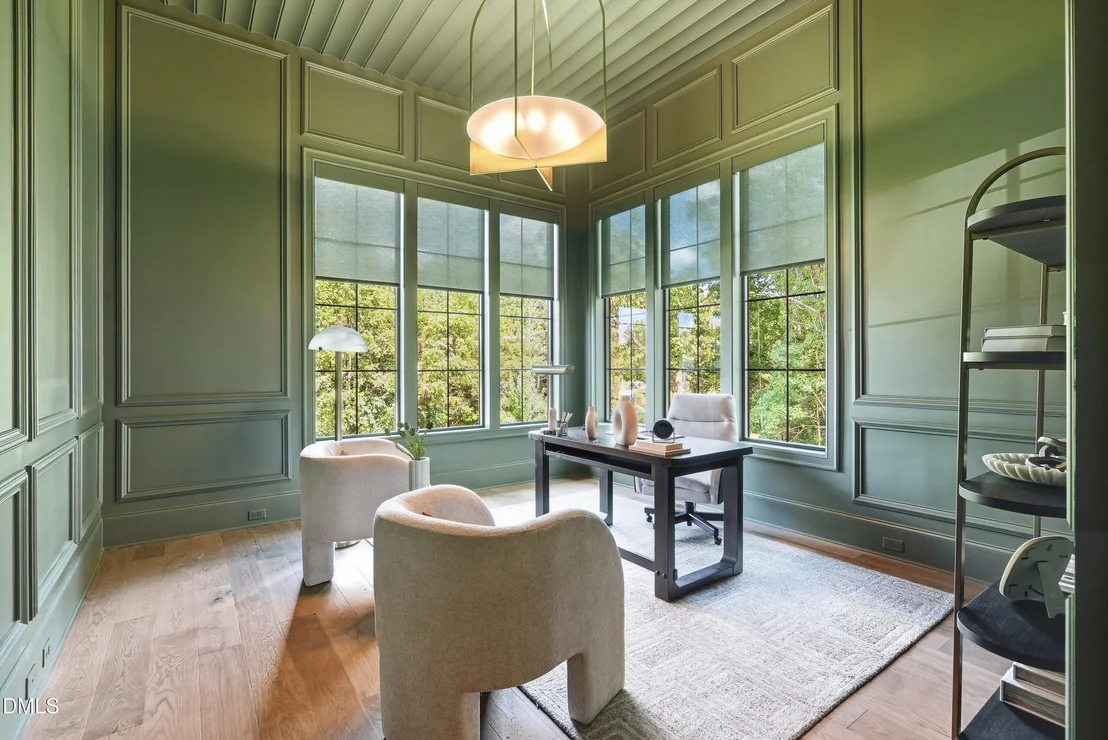 Photo of 181 Westhampton Drive