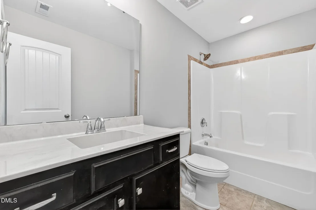 Photo of 409 Midlander Drive