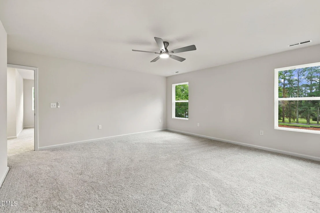 Photo of 709 Crestview Drive