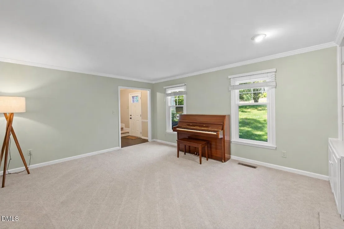Photo of 5321 Oakbrook Drive
