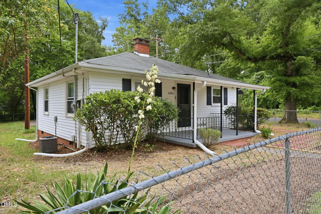 Photo of 1000 Clarendon Street