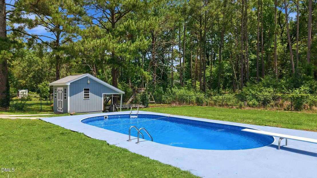 Photo of 2800 Davie Drive