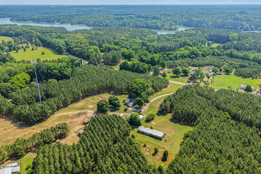 Photo of 5225 Satterwhite Point Road