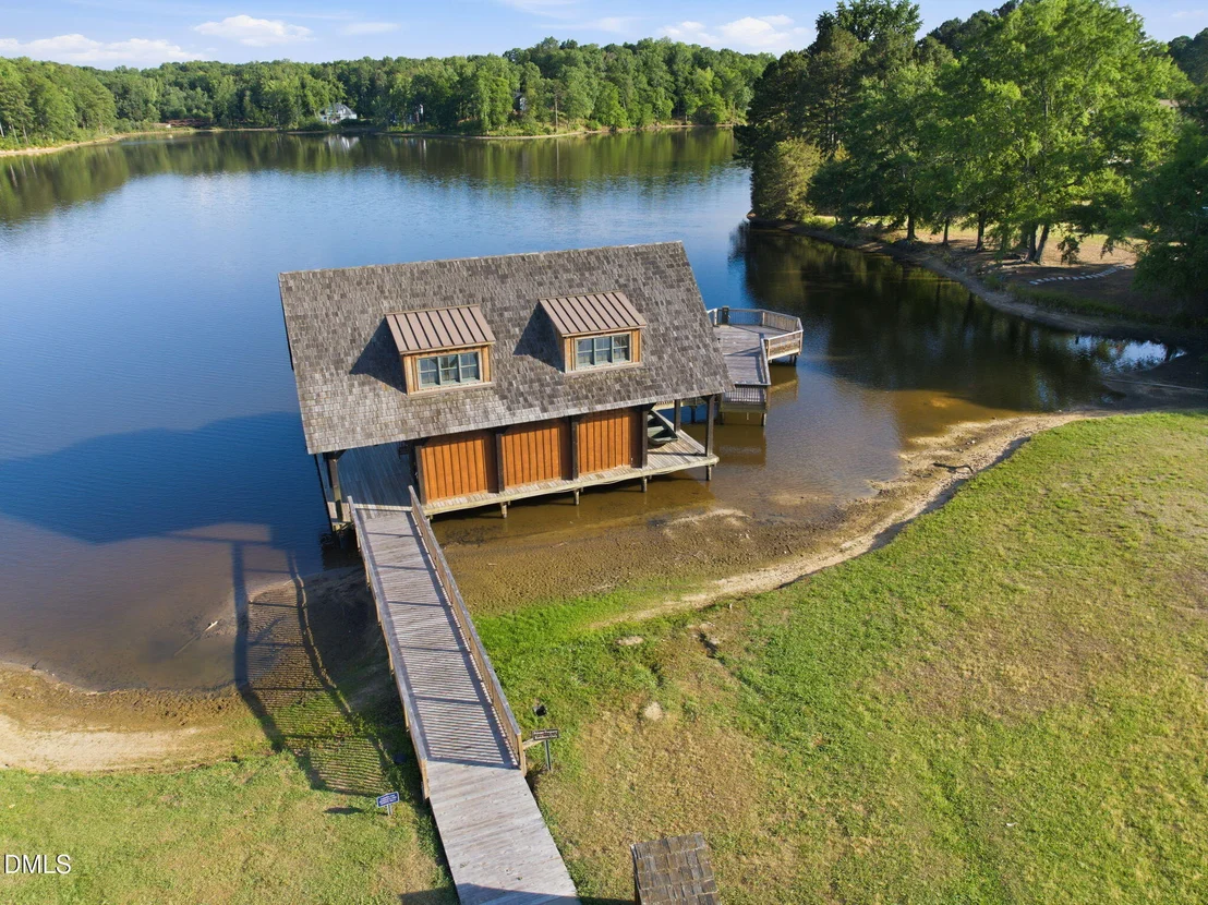 Photo of 335 Forest Bridge Road