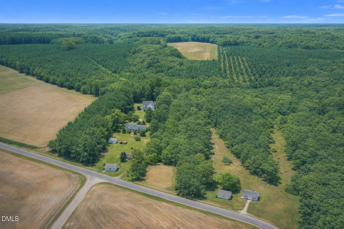 Photo of 545 Meadow Road