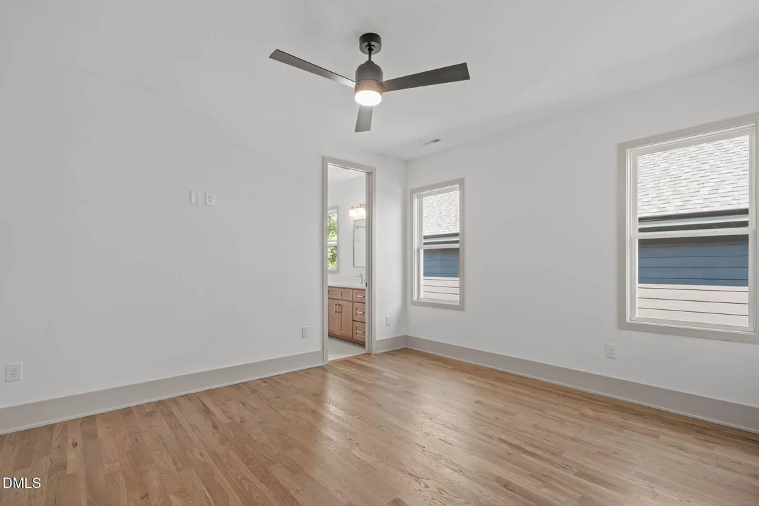 Photo of 1001 Addison Place