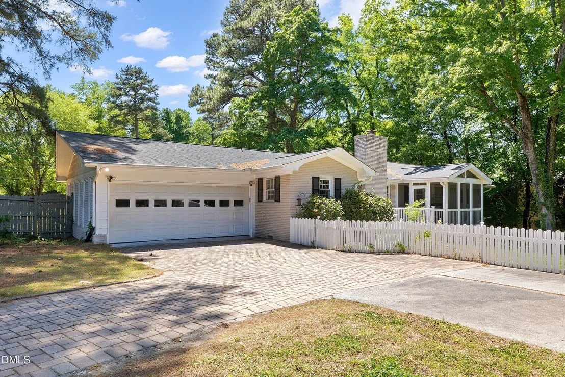Photo of 2802 Devon Road