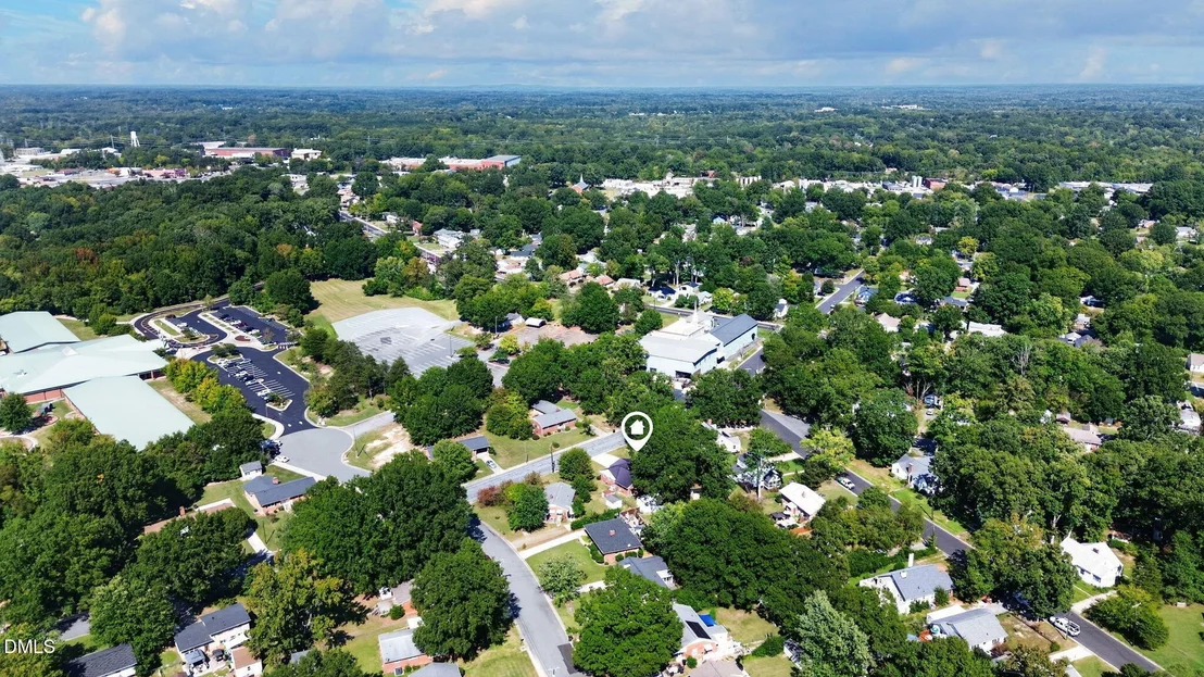 Photo of 1408 Harriet Drive
