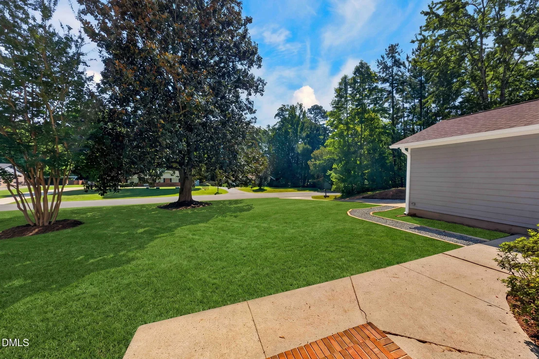 Photo of 5605 Genesee Drive